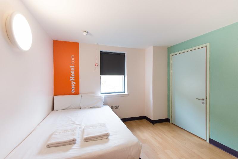 Easyhotel Glasgow City Exterior photo